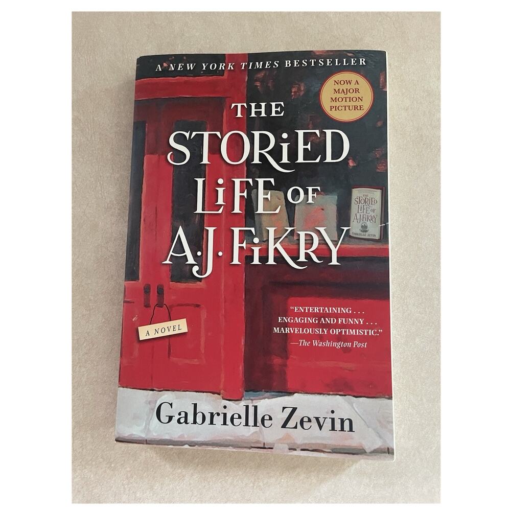 Algonquin Books Storied Life of A. J. Fikry by Gabrielle Zevin Paperback 2014